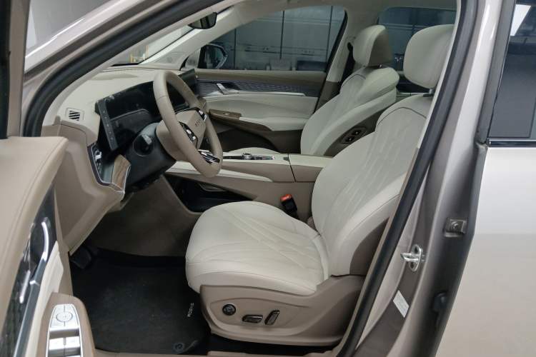 Used Roewe RX9 2023 2.0T Two-Wheel Drive Enjoyment Version Left Front Seat