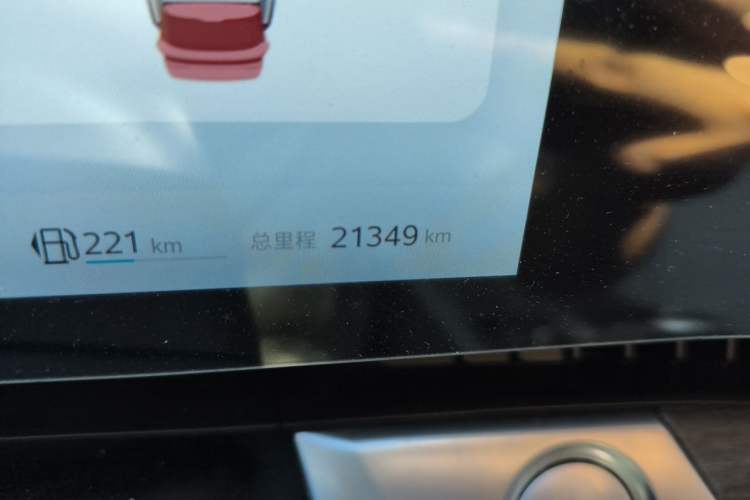 Used Roewe RX9 2023 2.0T Four-Wheel Drive Luxury Edition Odometer Close Up