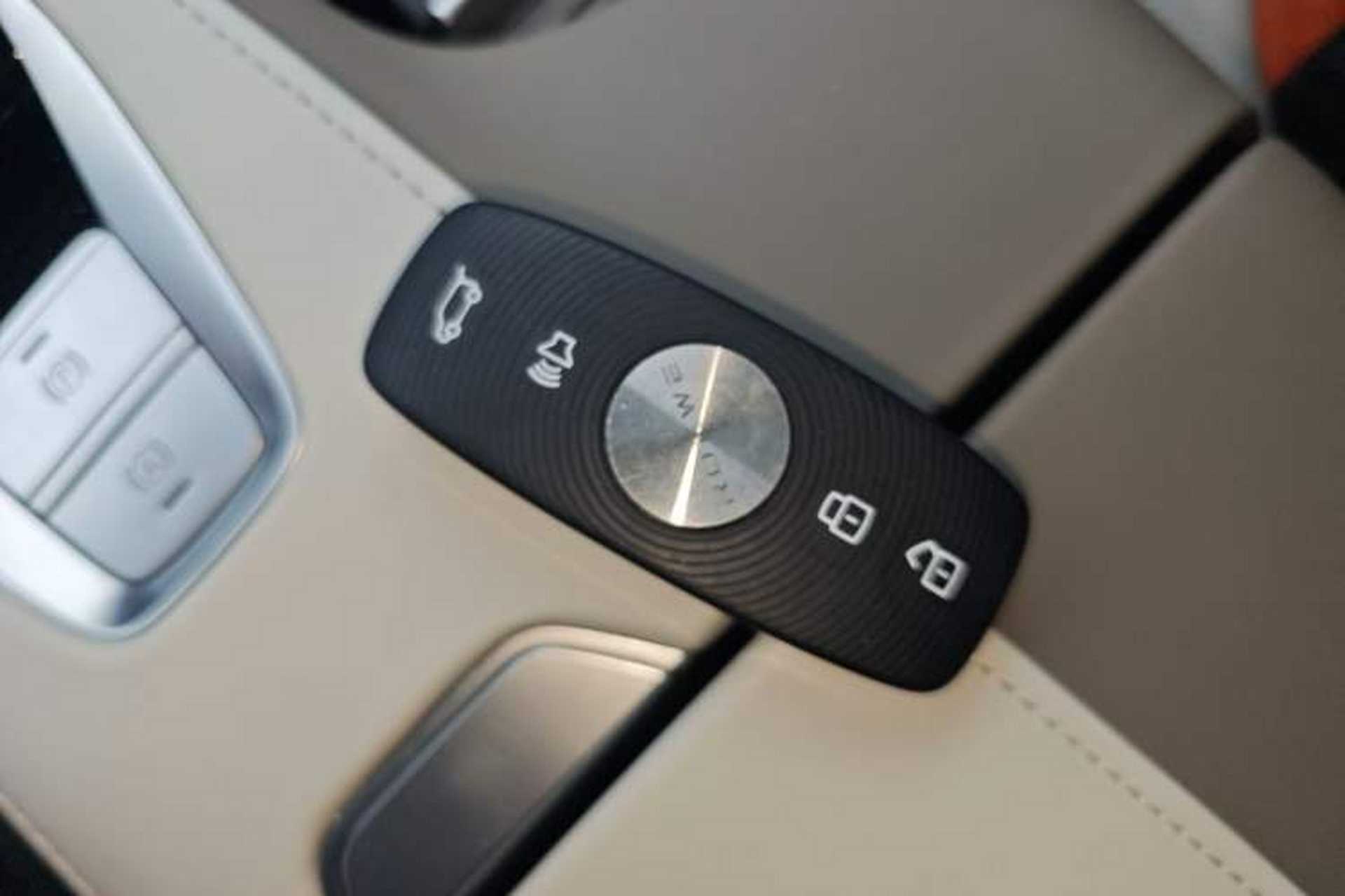 Used Roewe RX9 2023 2.0T Four-Wheel Drive Luxury Edition Vehicle Key