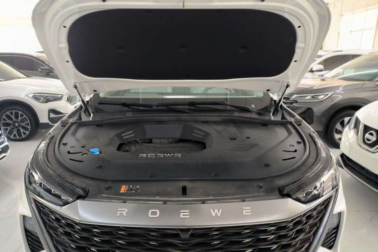 Used Roewe RX9 2023 2.0T Two-Wheel Drive Enjoyment Version Engine Bay