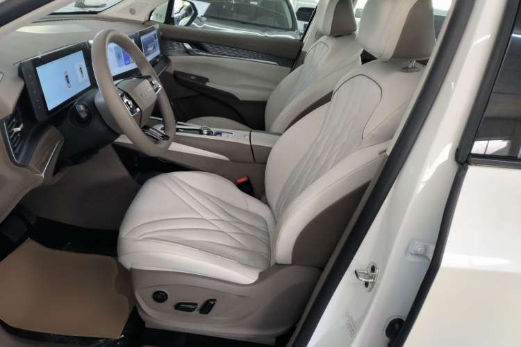 Used Roewe RX9 2023 2.0T Two-Wheel Drive Enjoyment Version Left Front Seat