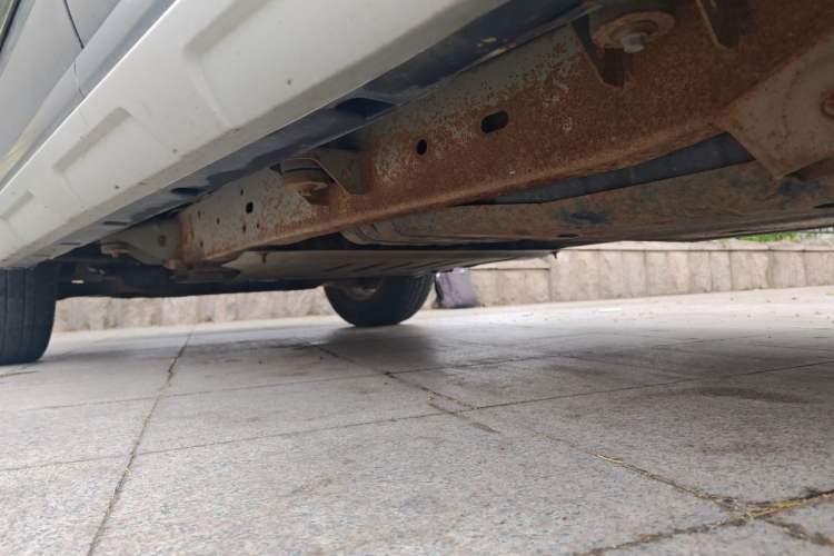 Used Roewe W5 2011 1.8T 4WD Automatic High-Rise Edition Chassis Rear Left