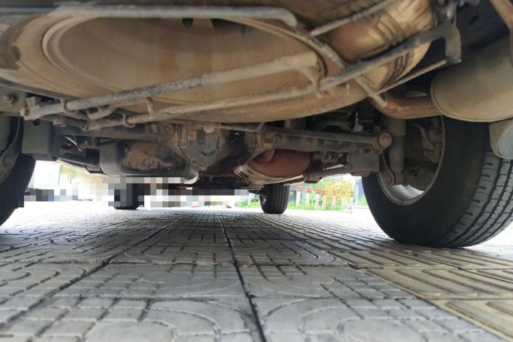 Used Roewe W5 2011 1.8T 4WD Automatic High-Rise Edition Chassis Rear