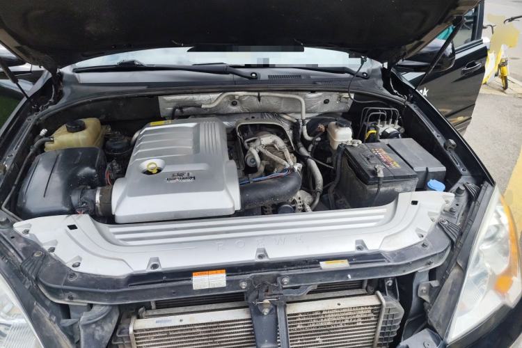 Used Roewe W5 2011 1.8T 4WD Automatic High-Rise Edition Engine Bay