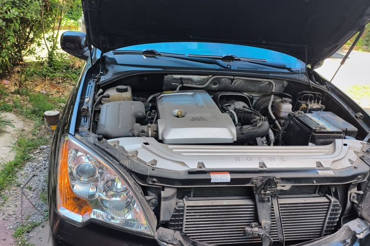Used Roewe W5 2011 1.8T 4WD Automatic High-Rise Edition Engine Bay Right