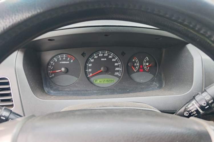 Used Roewe W5 2011 1.8T 4WD Automatic High-Rise Edition Instrument Cluster