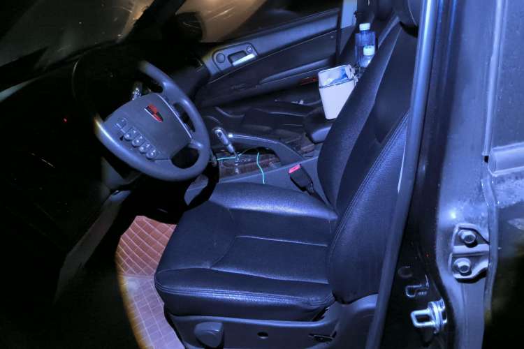 Used Roewe W5 2011 1.8T 2WD Automatic Trend Edition Left Front Seat