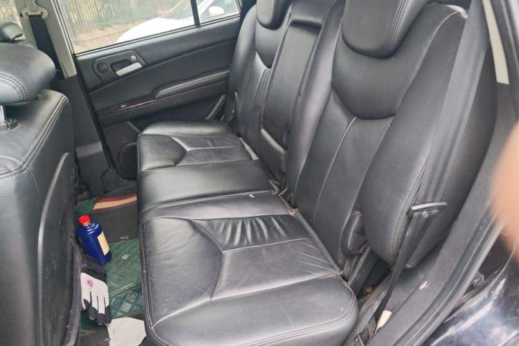 Used Roewe W5 2011 1.8T 4WD Automatic High-Rise Edition Left Rear Seat