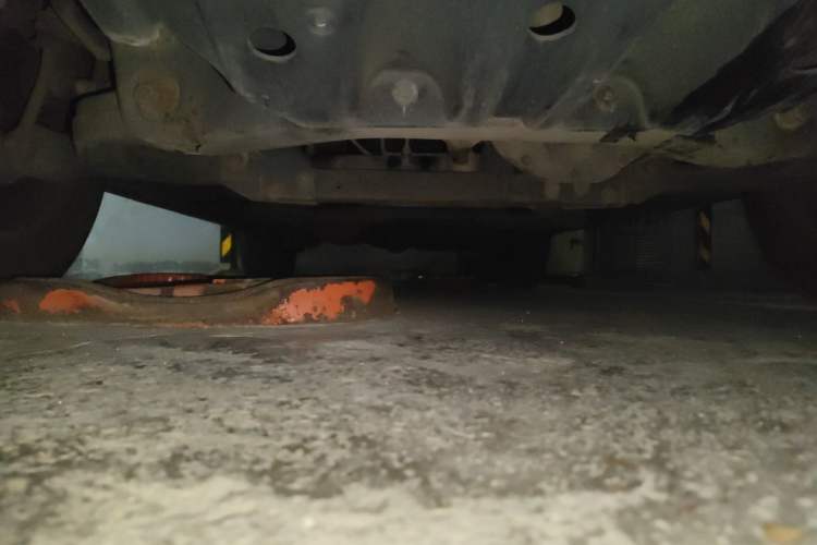 Used Roewe W5 2011 1.8T 4WD Automatic High-Rise Edition Chassis Front