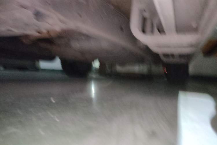 Used Roewe W5 2011 1.8T 2WD Automatic Trend Edition Chassis Front Left