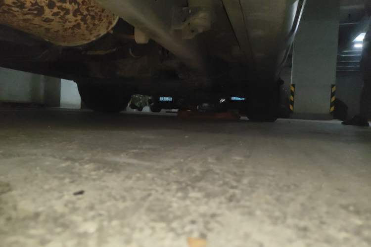 Used Roewe W5 2011 1.8T 4WD Automatic High-Rise Edition Chassis Rear Right