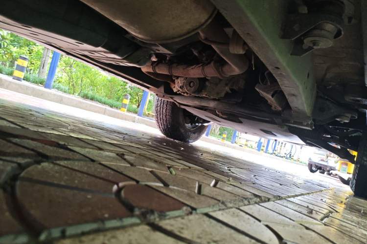 Used Roewe W5 2011 1.8T 4WD Automatic High-Rise Edition Chassis Rear Right