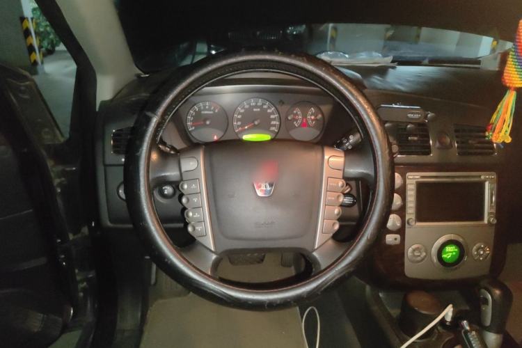 Used Roewe W5 2011 1.8T 4WD Automatic High-Rise Edition Steering Wheel