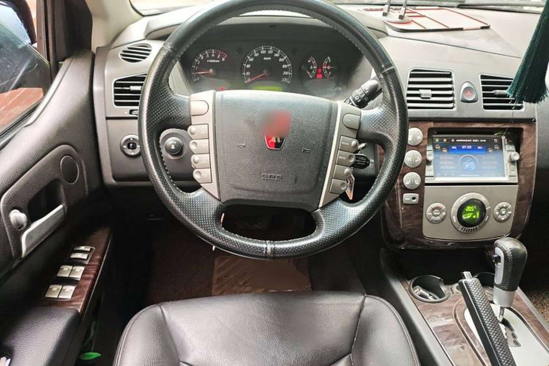 Used Roewe W5 2011 1.8T 4WD Automatic High-Rise Edition Steering Wheel