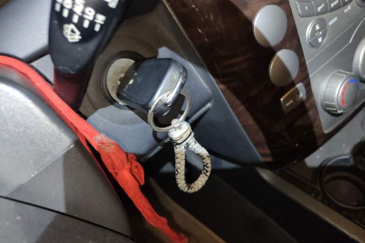 Used Roewe W5 2011 1.8T 2WD Automatic Trend Edition Vehicle Key