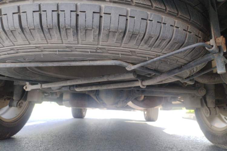 Used Roewe W5 2011 1.8T 4WD Automatic High-Rise Edition Chassis Rear
