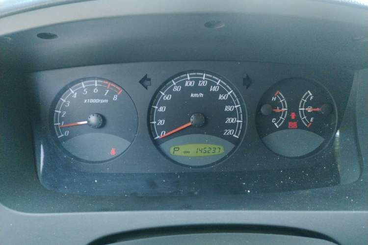 Used Roewe W5 2011 1.8T 4WD Automatic High-Rise Edition Instrument Cluster