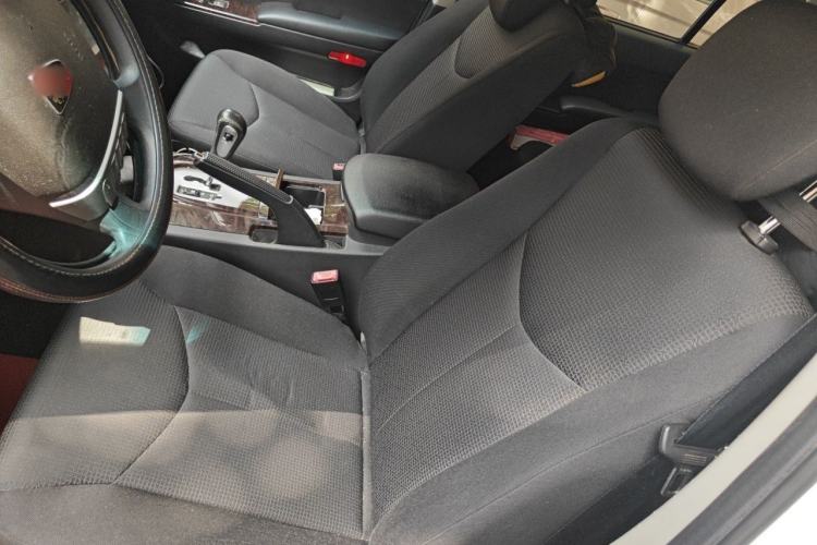 Used Roewe W5 2011 1.8T 2WD Automatic Trend Edition Driver Seat