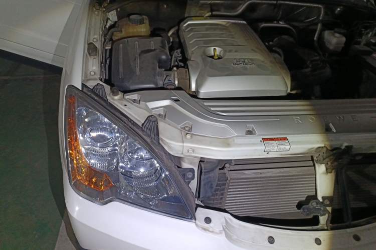 Used Roewe W5 2011 1.8T 4WD Automatic High-Rise Edition Engine Bay Right