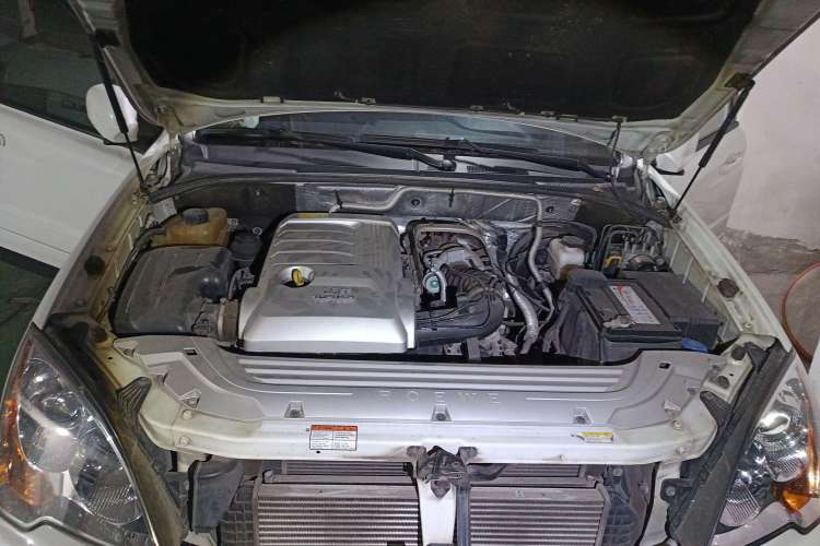 Used Roewe W5 2011 1.8T 4WD Automatic High-Rise Edition Engine Bay