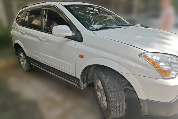 Used Roewe W5 2011 1.8T 2WD Automatic Trend Edition Front Right 45 Deg