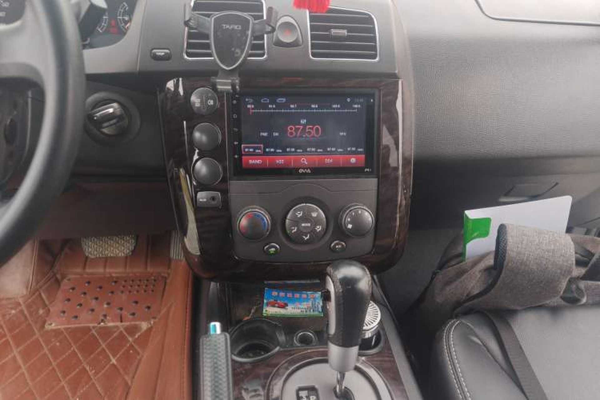 Used Roewe W5 2013 1.8T 2WD Automatic Xingyu Edition Audio And AC Panel