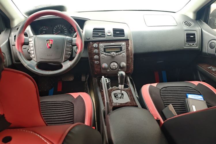 Used Roewe W5 2013 1.8T 2WD Automatic Xingyu Edition Center Console