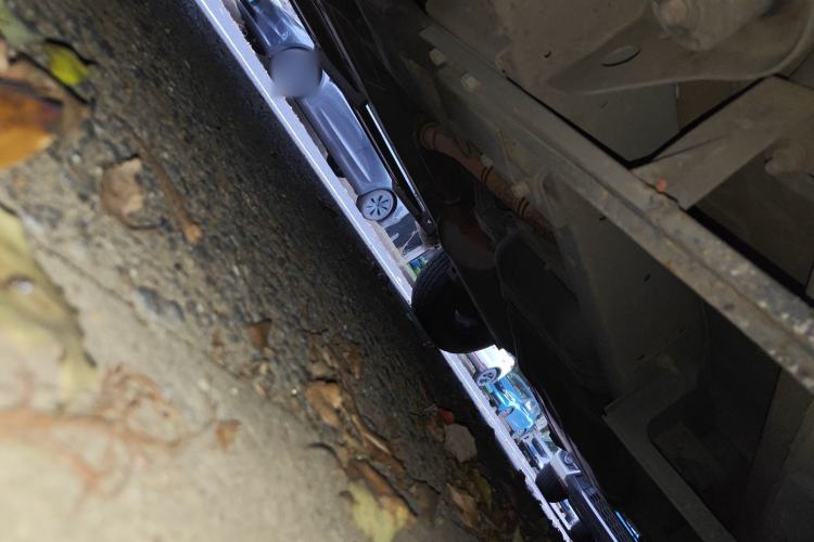 Used Roewe W5 2013 1.8T 2WD Automatic Xingyu Edition Chassis Front Left