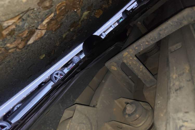 Used Roewe W5 2013 1.8T 2WD Automatic Xingyu Edition Chassis Rear Left
