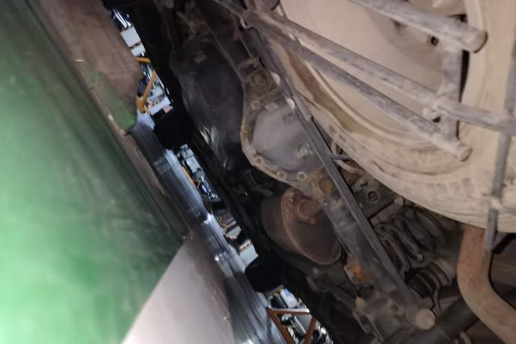 Used Roewe W5 2013 1.8T 4WD Automatic High-End Model Chassis Rear