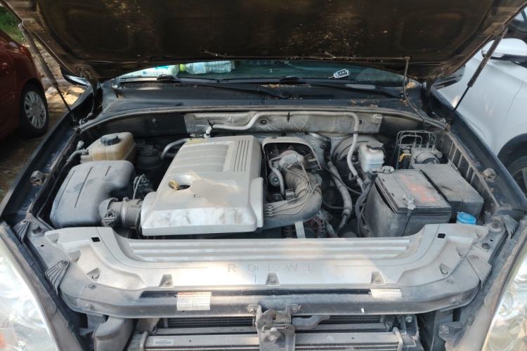 Used Roewe W5 2013 1.8T 2WD Automatic Xingyu Edition Engine Bay