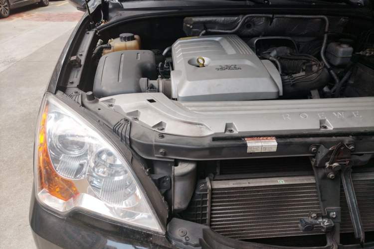 Used Roewe W5 2013 1.8T 4WD Automatic High-End Model Engine Bay Right