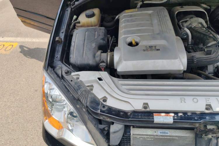 Used Roewe W5 2013 1.8T 4WD Automatic High-End Model Engine Bay Right