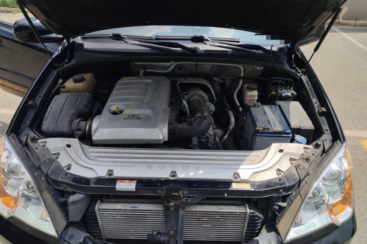 Used Roewe W5 2013 1.8T 4WD Automatic High-End Model Engine Bay