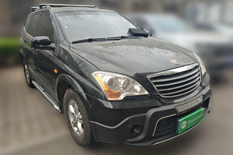 Used Roewe W5 2013 1.8T 2WD Automatic Xingyu Edition Front Right 45 Deg