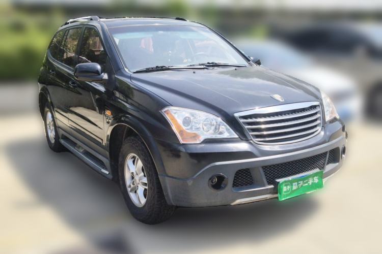 Used Roewe W5 2013 1.8T 2WD Automatic Xingyu Edition Front Right 45 Deg