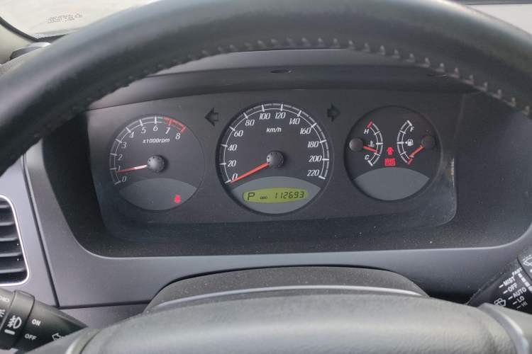 Used Roewe W5 2013 1.8T 4WD Automatic High-End Model Instrument Cluster