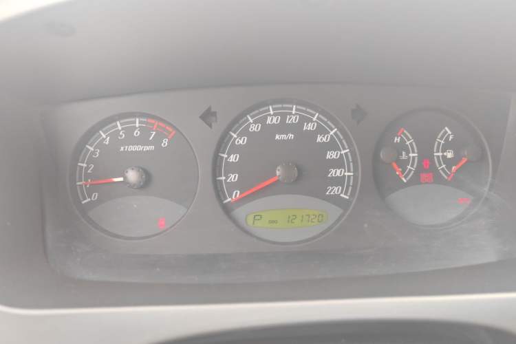 Used Roewe W5 2013 1.8T 2WD Automatic Xingyu Edition Instrument Cluster