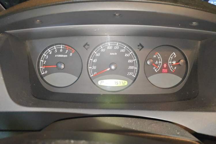 Used Roewe W5 2013 1.8T 4WD Automatic High-End Model Instrument Cluster