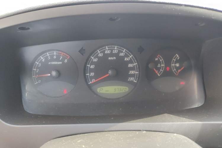 Used Roewe W5 2013 1.8T 2WD Automatic Xingyu Edition Instrument Cluster