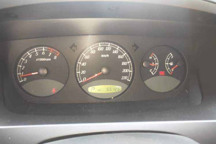 Used Roewe W5 2013 1.8T 2WD Automatic Xingyu Edition Instrument Cluster