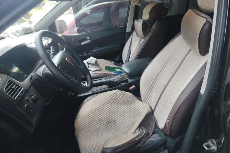 Used Roewe W5 2013 1.8T 2WD Automatic Xingyu Edition Left Front Seat
