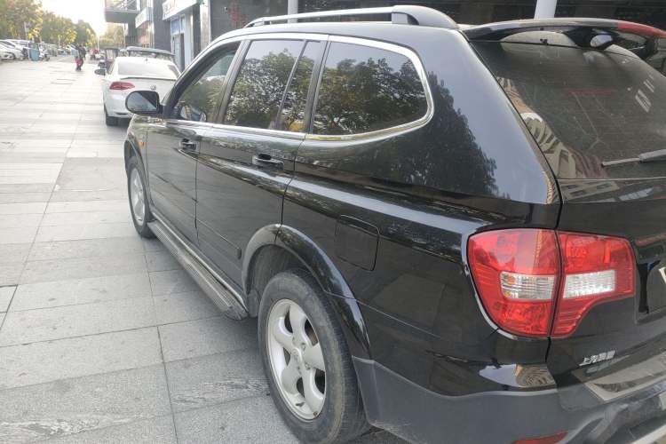 Used Roewe W5 2013 1.8T 4WD Automatic High-End Model Rear Left 45 Deg