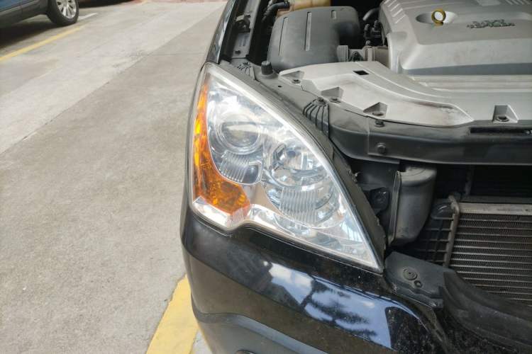Used Roewe W5 2013 1.8T 4WD Automatic High-End Model Right Front Headlight