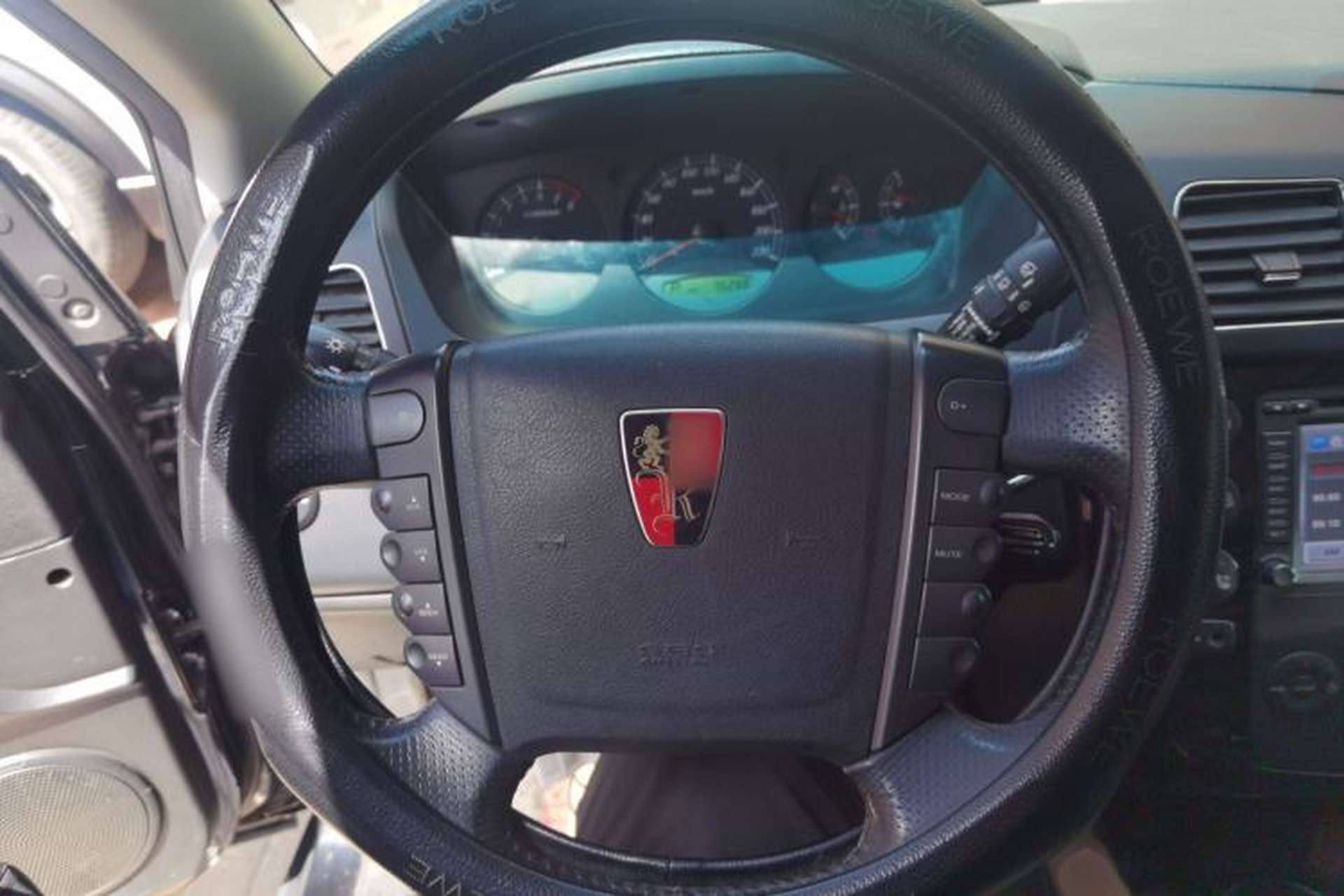 Used Roewe W5 2013 1.8T 4WD Automatic High-End Model Steering Wheel