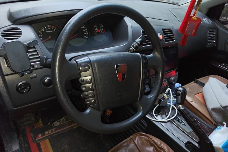Used Roewe W5 2013 1.8T 2WD Automatic Xingyu Edition Steering Wheel