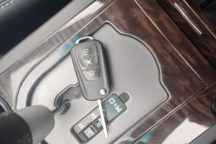 Used Roewe W5 2013 1.8T 2WD Automatic Xingyu Edition Vehicle Key