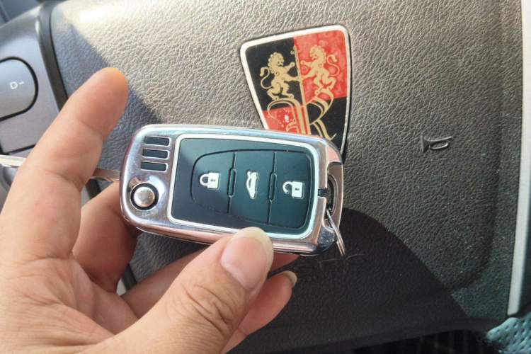 Used Roewe W5 2013 1.8T 2WD Automatic Xingyu Edition Vehicle Key