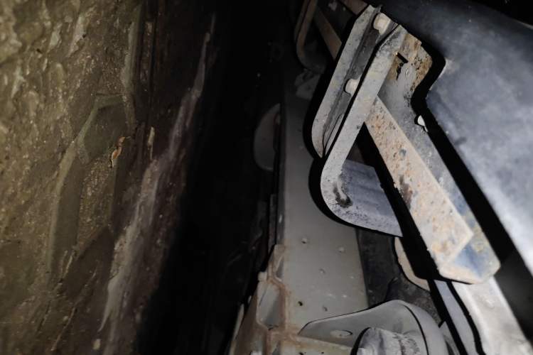 Used Roewe W5 2013 1.8T 2WD Automatic Xingyu Edition Chassis Front Right