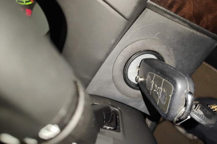 Used Roewe W5 2013 1.8T 2WD Automatic Xingyu Edition Vehicle Key